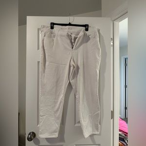 White jeggings size 22